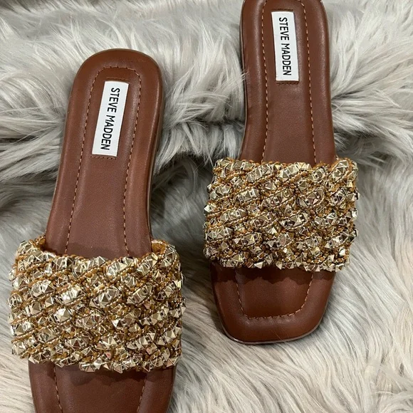 Steve Madden Women’s Triangle Stones Encrusted Rokky Slide Sandals.NEW - Picture 5 of 5